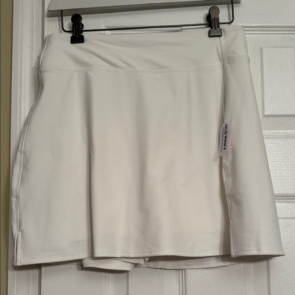 New Old Navy Ivory Skort skirt with shorts $40
